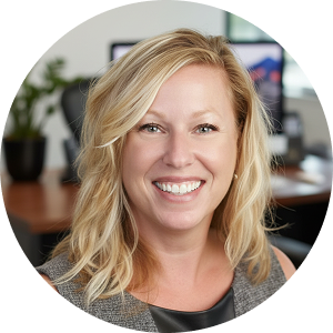 Portrait of Sabina Osadca, associate advisor at Financial Innovators Group.